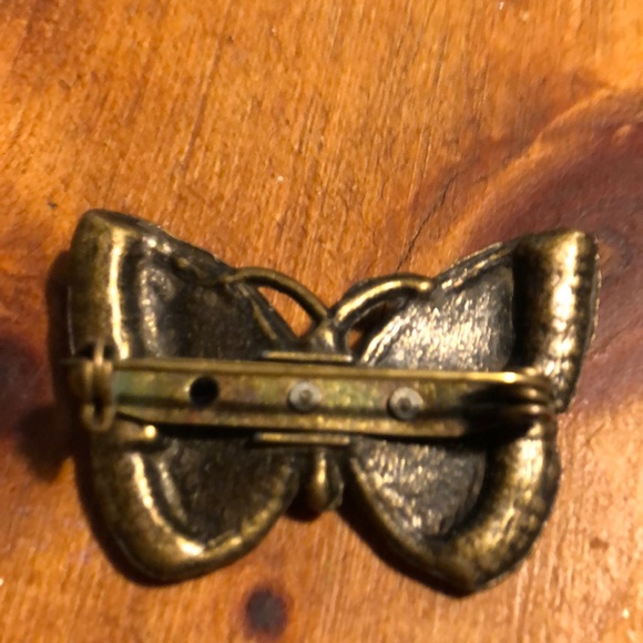 Butterfly pin - Picture 2 of 2